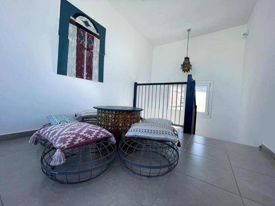 Peaceful 1Br With Shared Terrace At The Nook Lägenhet Gibraltar Exteriör bild